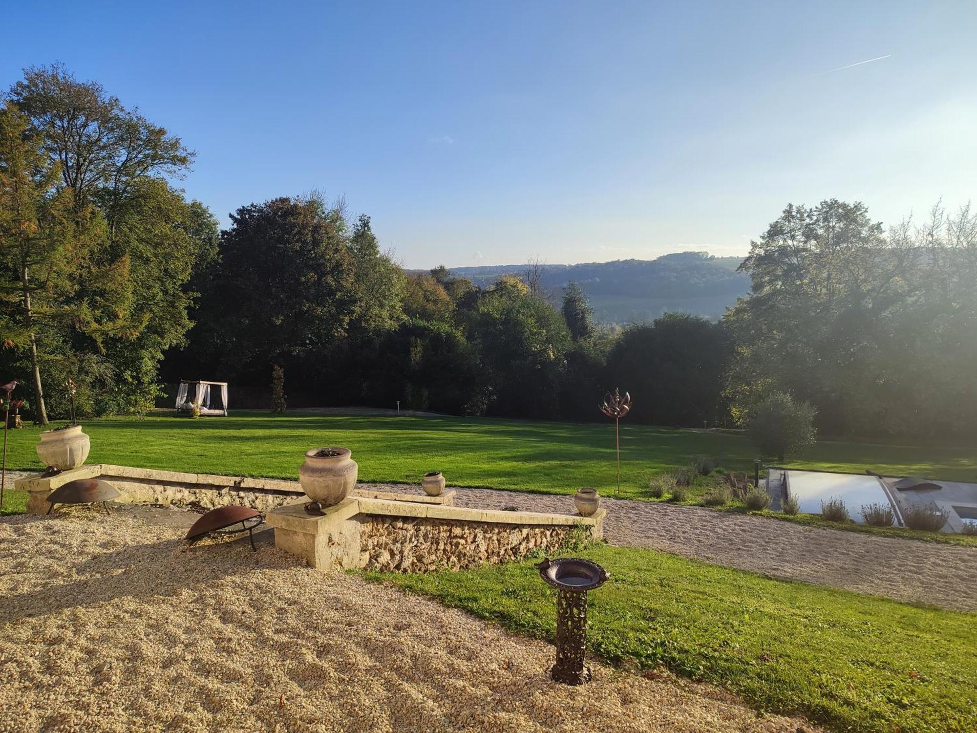 Demeure De La Garenne Bed & Breakfast Montmirail  Exterior foto